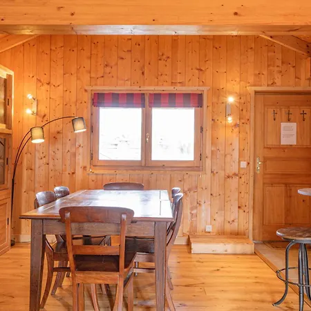 Apartment Capucin - A 3 Bedroom Mountain Loft *