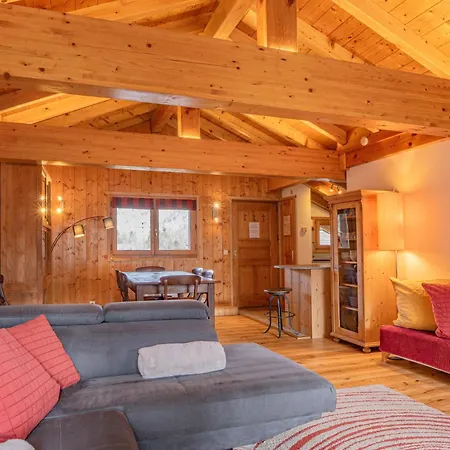 Apartment Capucin - A 3 Bedroom Mountain Loft *