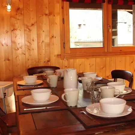 Apartment Capucin - A 3 Bedroom Mountain Loft *