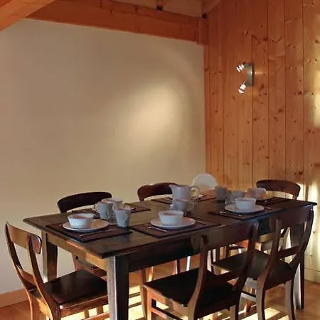 Apartment Capucin - A 3 Bedroom Mountain Loft *