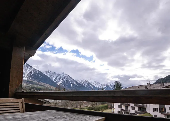 Appartement Capucin - A 3 Bedroom Mountain Loft