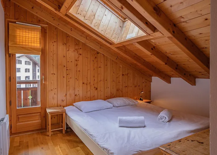 Appartement Capucin - A 3 Bedroom Mountain Loft *