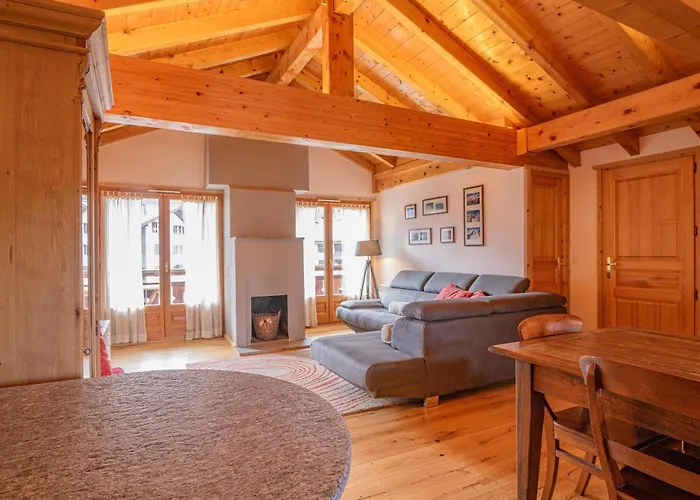 Capucin - A 3 Bedroom Mountain Loft Appartement Chamonix