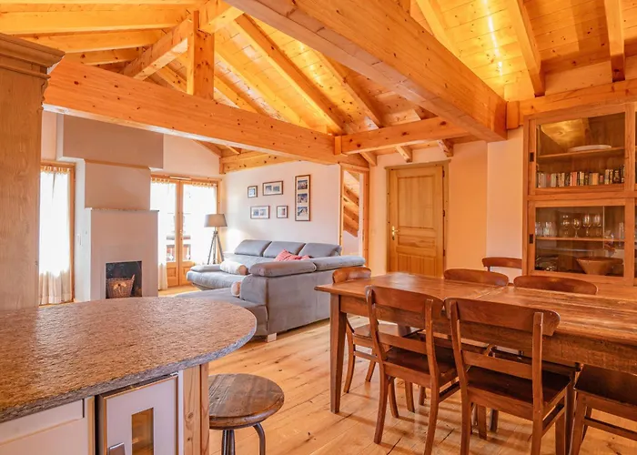 Capucin - A 3 Bedroom Mountain Loft Appartement Chamonix