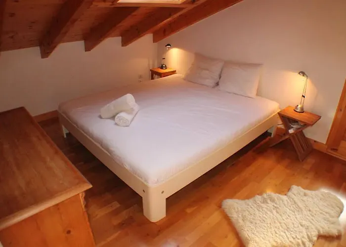Capucin - A 3 Bedroom Mountain Loft Appartement