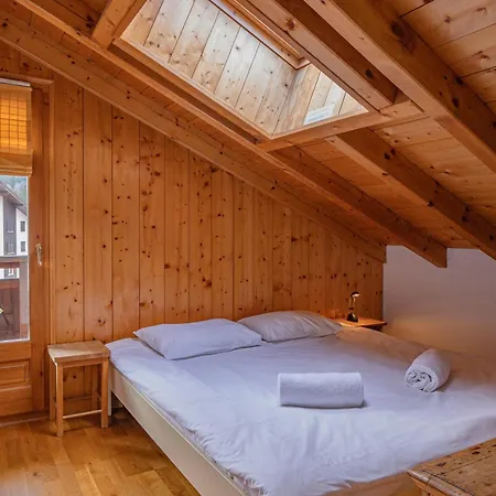 דירה Capucin - A 3 Bedroom Mountain Loft *