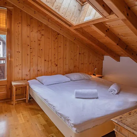 דירה Capucin - A 3 Bedroom Mountain Loft