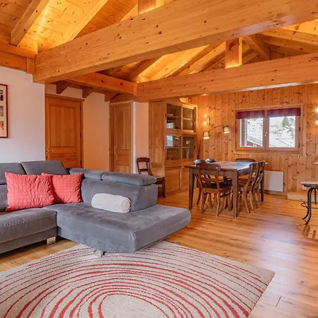 Capucin - A 3 Bedroom Mountain Loft שאמוני