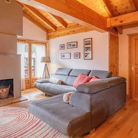 Capucin - A 3 Bedroom Mountain Loft דירה