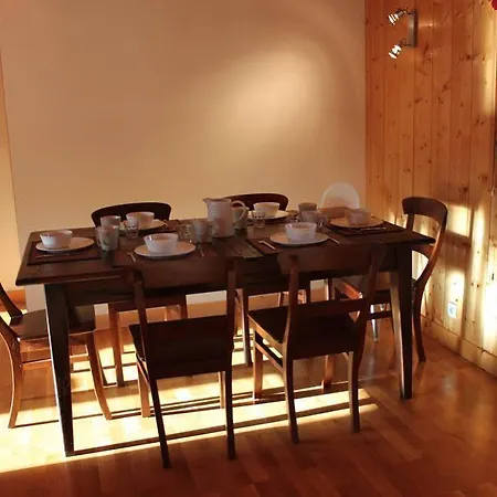 דירה Capucin - A 3 Bedroom Mountain Loft *
