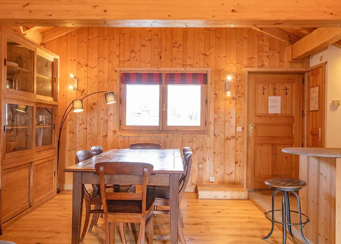 Apartment Capucin - A 3 Bedroom Mountain Loft *